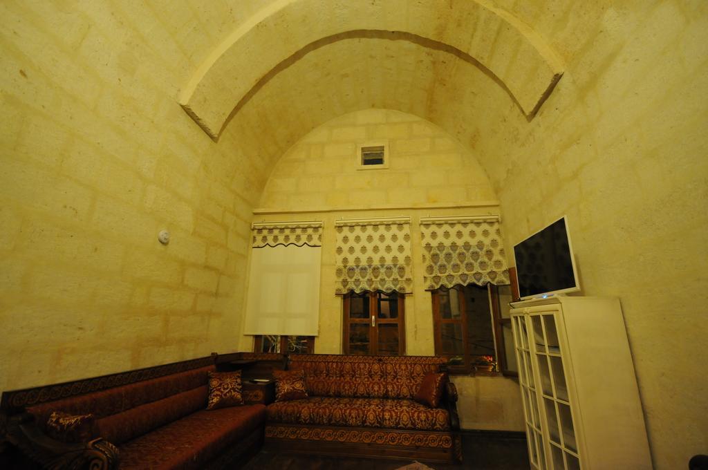 Kardesler Cave Hotel Урґюп Екстер'єр фото