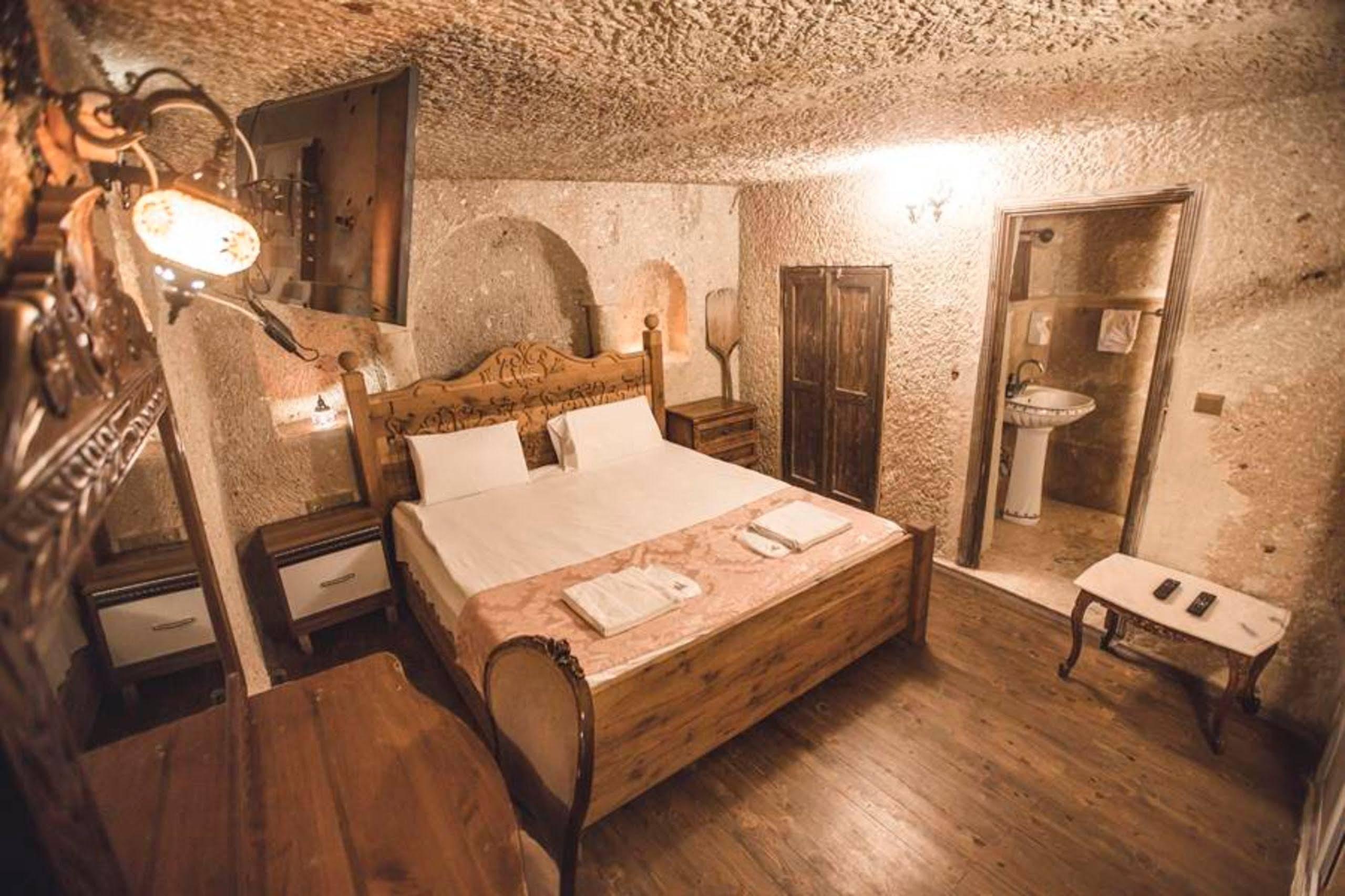 Kardesler Cave Hotel Урґюп Екстер'єр фото