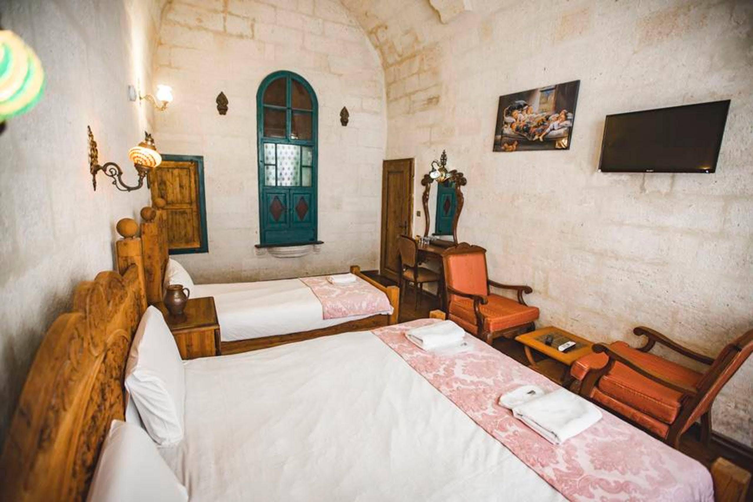 Kardesler Cave Hotel Урґюп Екстер'єр фото