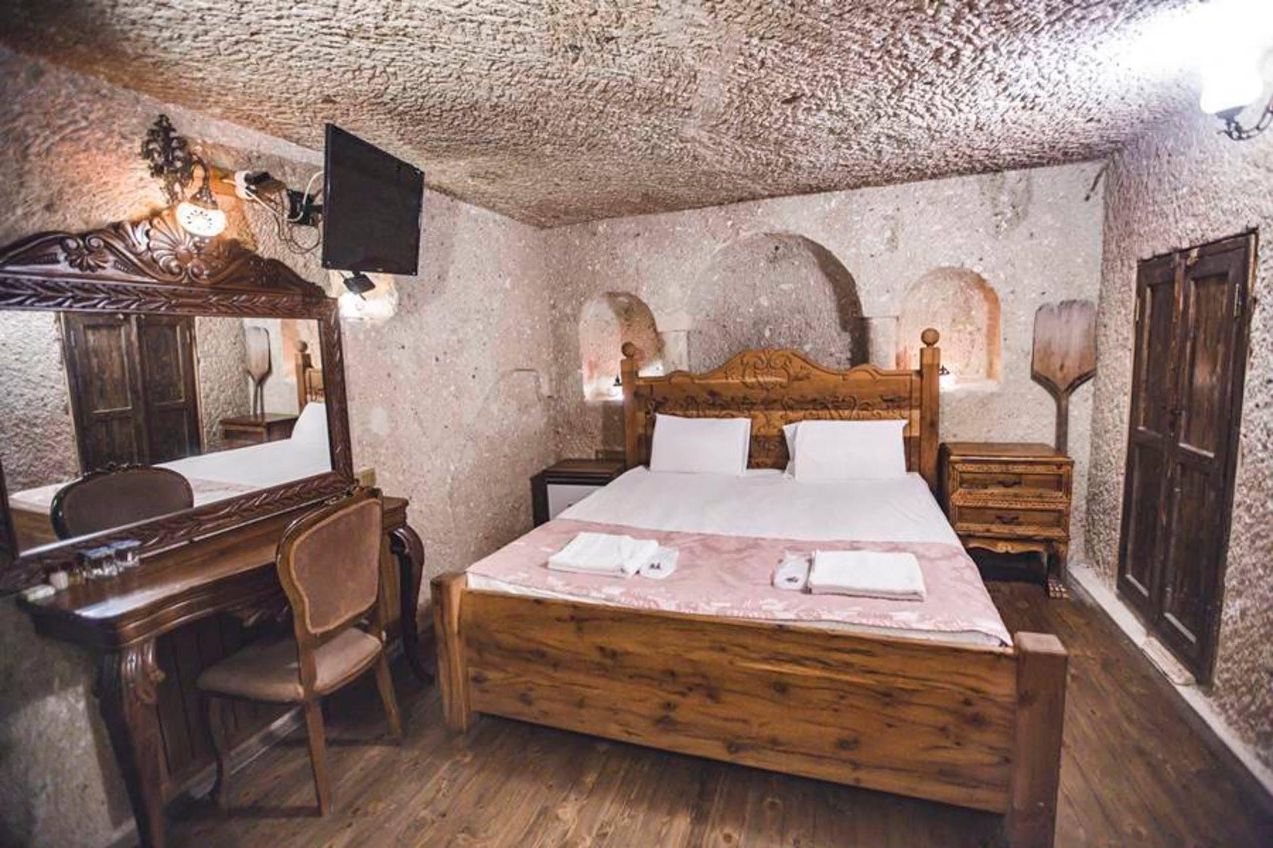 Kardesler Cave Hotel Урґюп Екстер'єр фото